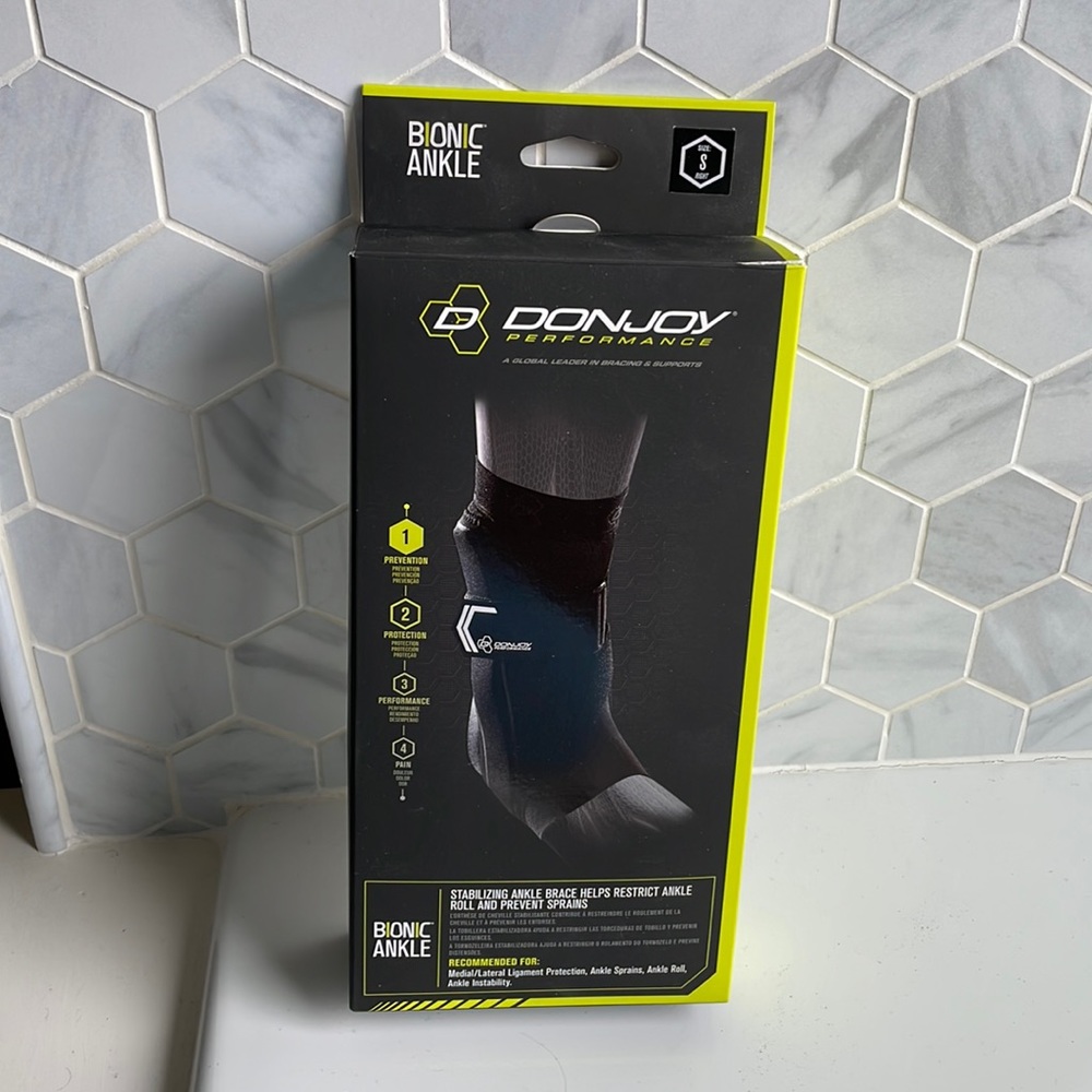 Maximum Ankle Support For Right Ankle. Euc - image 1